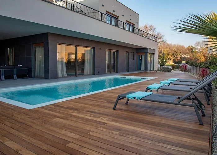 Feriehus One Way Banjole